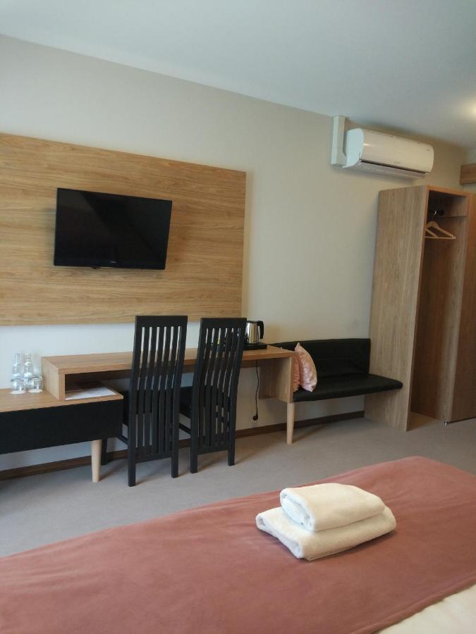 Bulwary Biznes Bed & Breakfast Mielec Exterior photo
