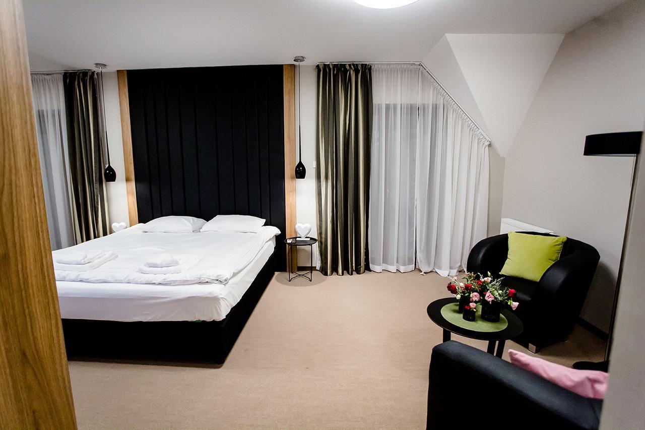 Bulwary Biznes Bed & Breakfast Mielec Exterior photo
